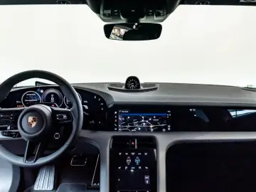 Porsche Taycan 4 Black Edition InnoDrive SoftClose