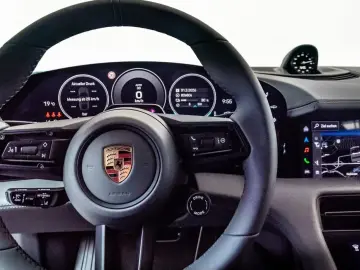 Porsche Taycan 4 Black Edition InnoDrive SoftClose