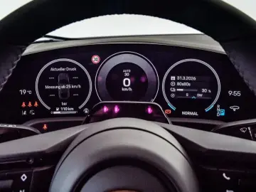 Porsche Taycan 4 Black Edition InnoDrive SoftClose