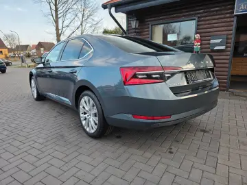 SKODA Superb Lim.