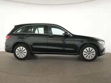 MERCEDES-BENZ GLC 200 d 4Matic Kamera Business-Pack  Nav