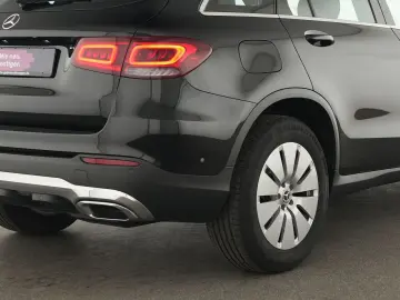 MERCEDES-BENZ GLC 200 d 4Matic Kamera Business-Pack  Nav