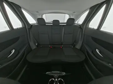 MERCEDES-BENZ GLC 200 d 4Matic Kamera Business-Pack  Nav