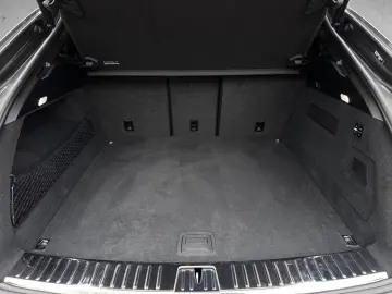 PORSCHE Cayenne Coupe mit Top Ausstattung Standheizung L