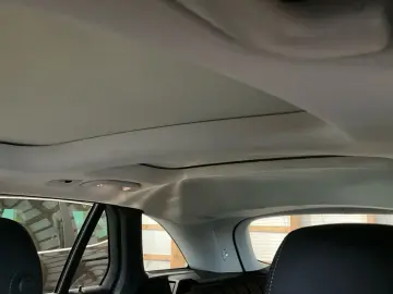MERCEDES-BENZ GLC 200 d Panorama LED Kamera DAB Navi  1Hand