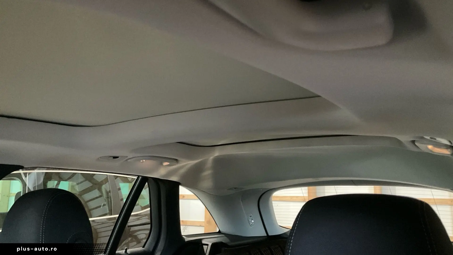 MERCEDES-BENZ GLC 200 d Panorama LED Kamera DAB Navi  1Hand