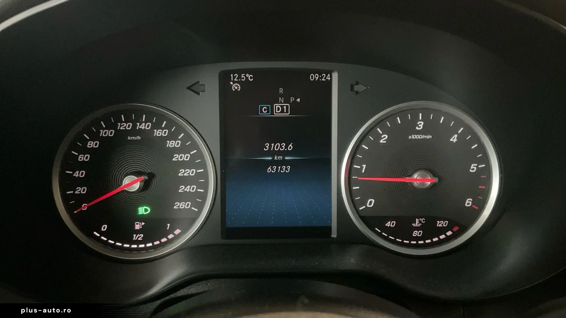 MERCEDES-BENZ GLC 200 d Panorama LED Kamera DAB Navi  1Hand