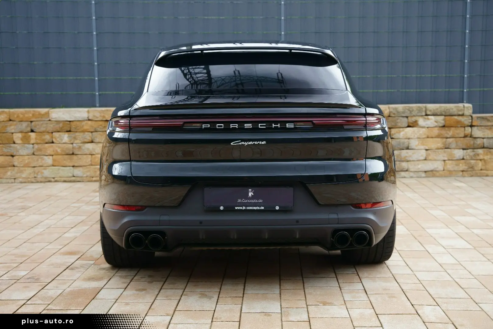 PORSCHE Cayenne Coupe E-Hybrid  MASSAGE INNO HEADUP