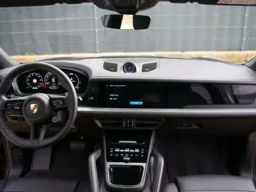 PORSCHE Cayenne Coupe E-Hybrid  MASSAGE INNO HEADUP