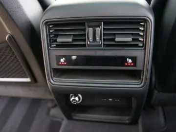 PORSCHE Cayenne Coupe E-Hybrid  MASSAGE INNO HEADUP