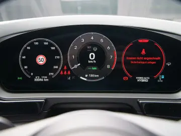 PORSCHE Cayenne Coupe E-Hybrid  MASSAGE INNO HEADUP