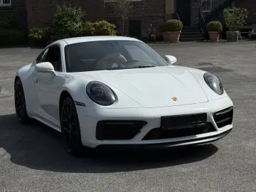 PORSCHE 992 911 Carrera GTS BOSE HA-LENKUNG CARBON VIEW