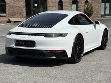 PORSCHE 992 911 Carrera GTS BOSE HA-LENKUNG CARBON VIEW