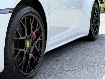 PORSCHE 992 911 Carrera GTS BOSE HA-LENKUNG CARBON VIEW