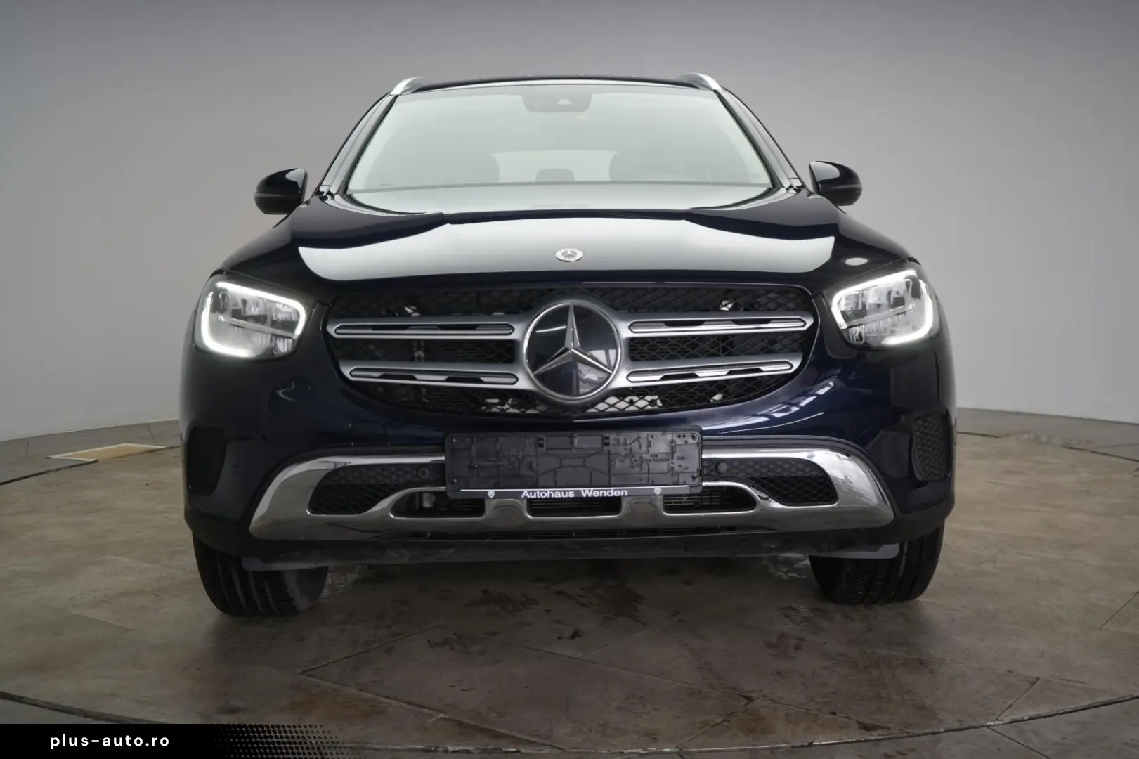 MERCEDES-BENZ GLC 300 de 4Matic 9G Leder Temp Kamera AH