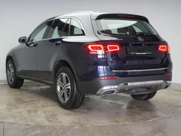 MERCEDES-BENZ GLC 300 de 4Matic 9G Leder Temp Kamera AH