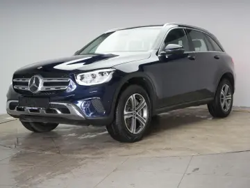 MERCEDES-BENZ GLC 300 de 4Matic 9G Leder Temp Kamera AH