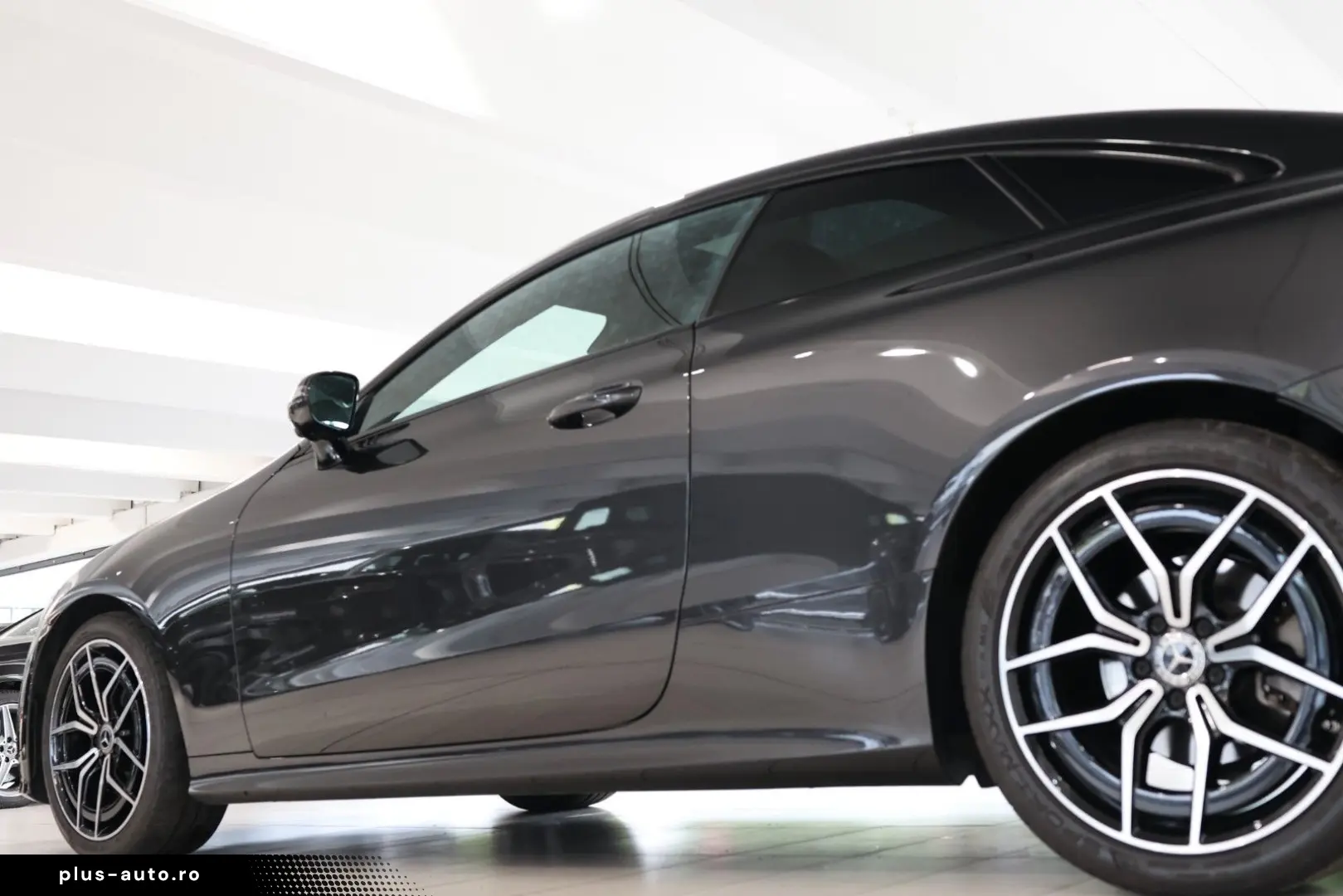 MERCEDES-BENZ E 200 Coupe AMG Pano 360 ACC Night MBeam