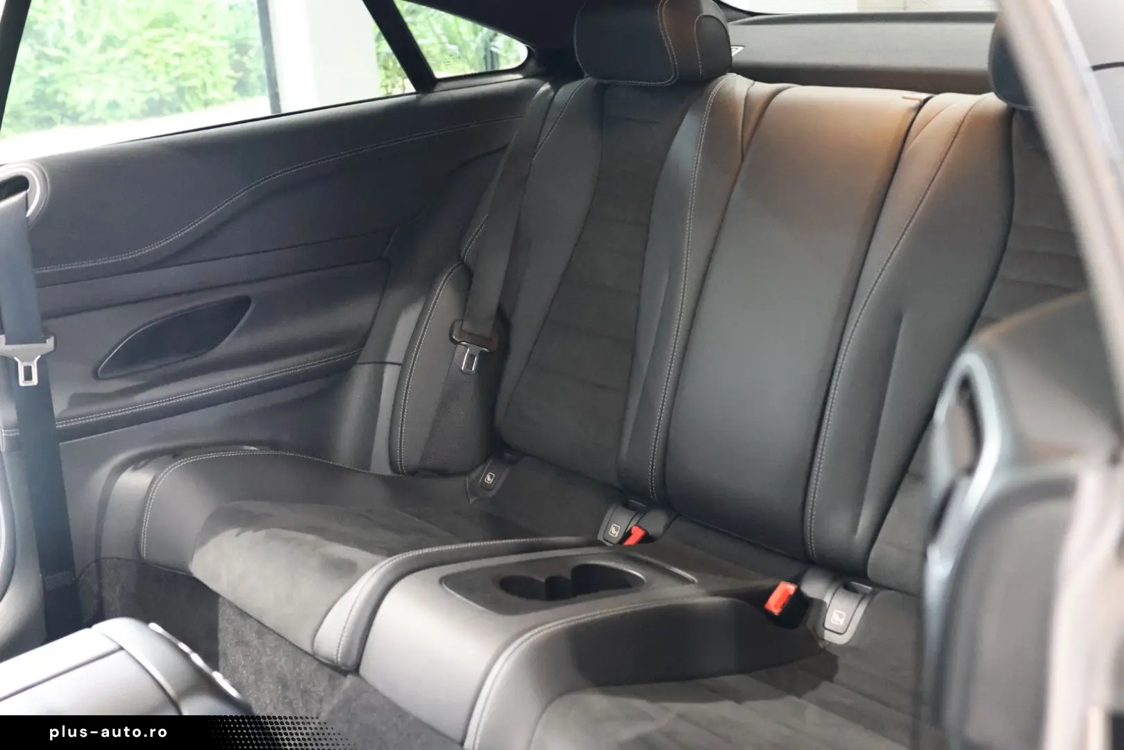 MERCEDES-BENZ E 200 Coupe AMG Pano 360 ACC Night MBeam