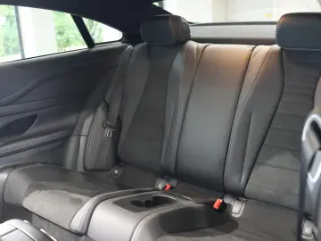 MERCEDES-BENZ E 200 Coupe AMG Pano 360 ACC Night MBeam