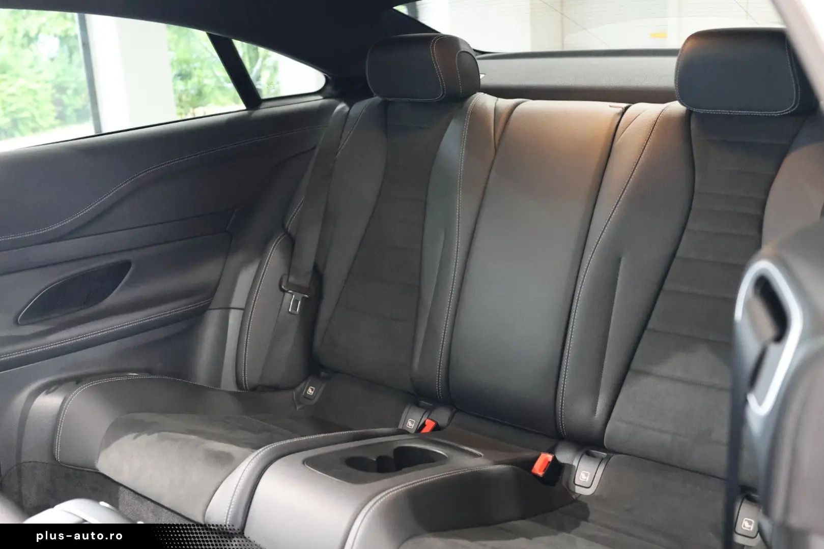 MERCEDES-BENZ E 200 Coupe AMG Pano 360 ACC Night MBeam