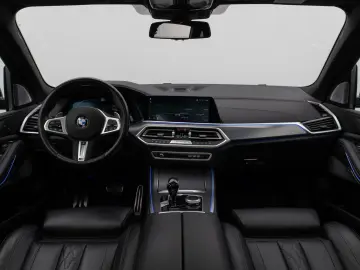 BMW X5 xD40i M Sport Panorama 360 Laser HUD DAB B&W