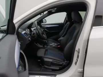 BMW X2 xD20i M Sport Kamera HUD DAB Navi  Alarm 19