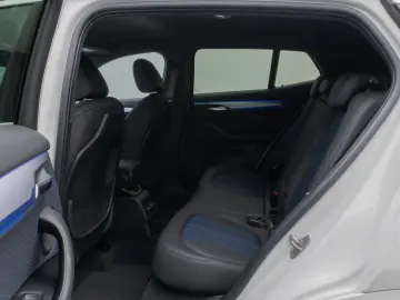 BMW X2 xD20i M Sport Kamera HUD DAB Navi  Alarm 19