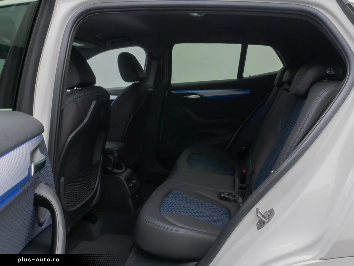 BMW X2 xD20i M Sport Kamera HUD DAB Navi  Alarm 19