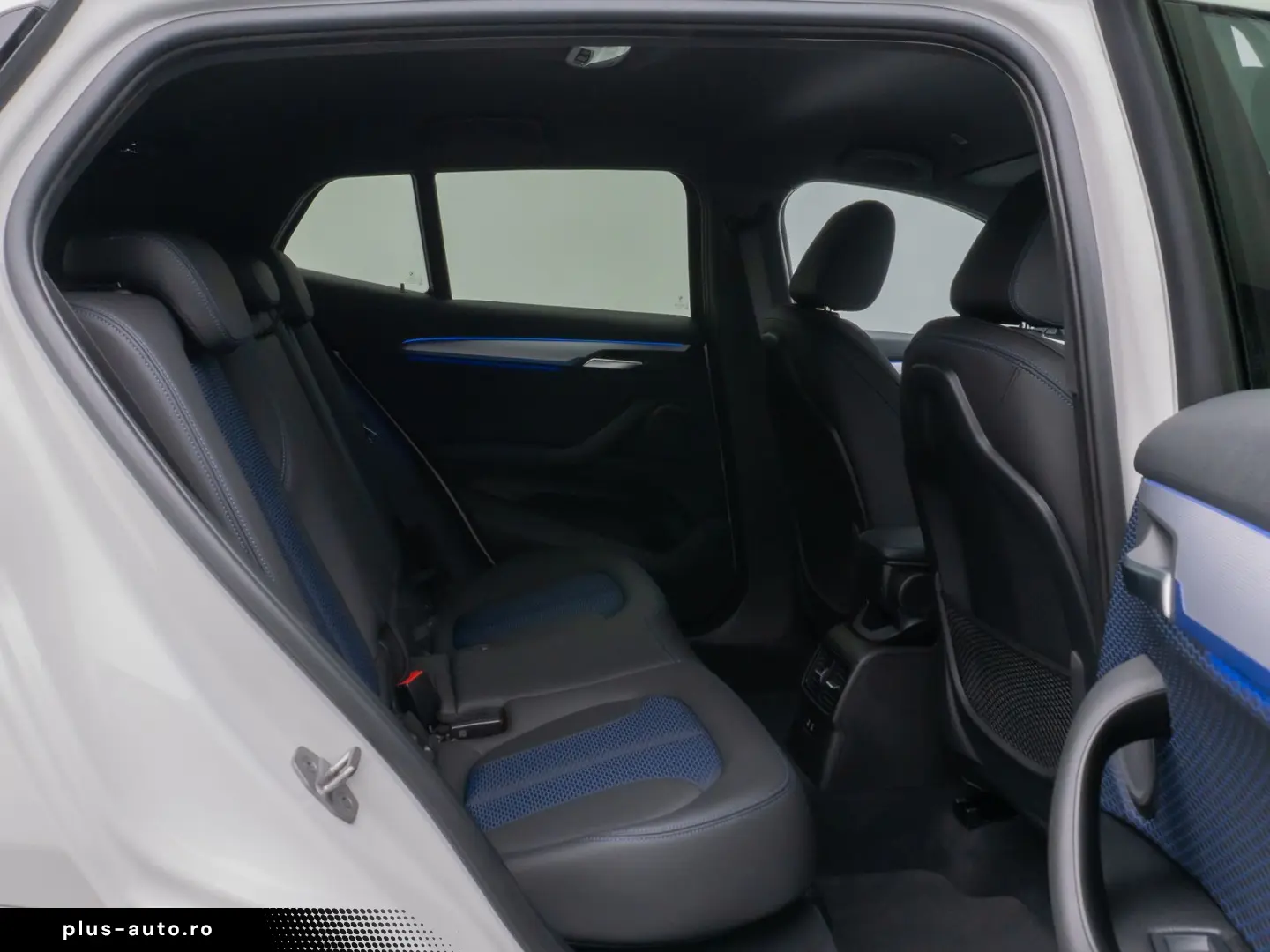 BMW X2 xD20i M Sport Kamera HUD DAB Navi  Alarm 19