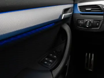 BMW X2 xD20i M Sport Kamera HUD DAB Navi  Alarm 19