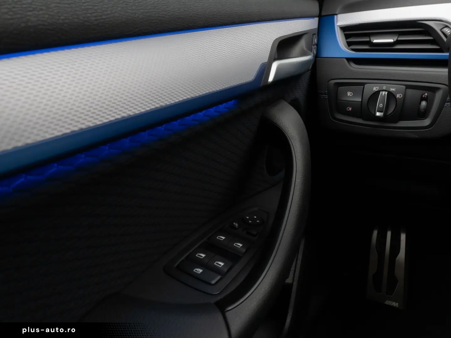 BMW X2 xD20i M Sport Kamera HUD DAB Navi  Alarm 19