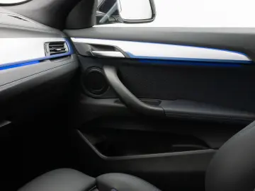 BMW X2 xD20i M Sport Kamera HUD DAB Navi  Alarm 19