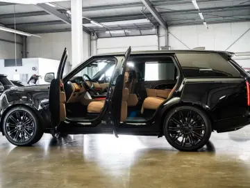 Land Rover Range Rover D350 LWB Autobiography