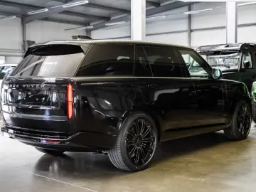 Land Rover Range Rover D350 LWB Autobiography