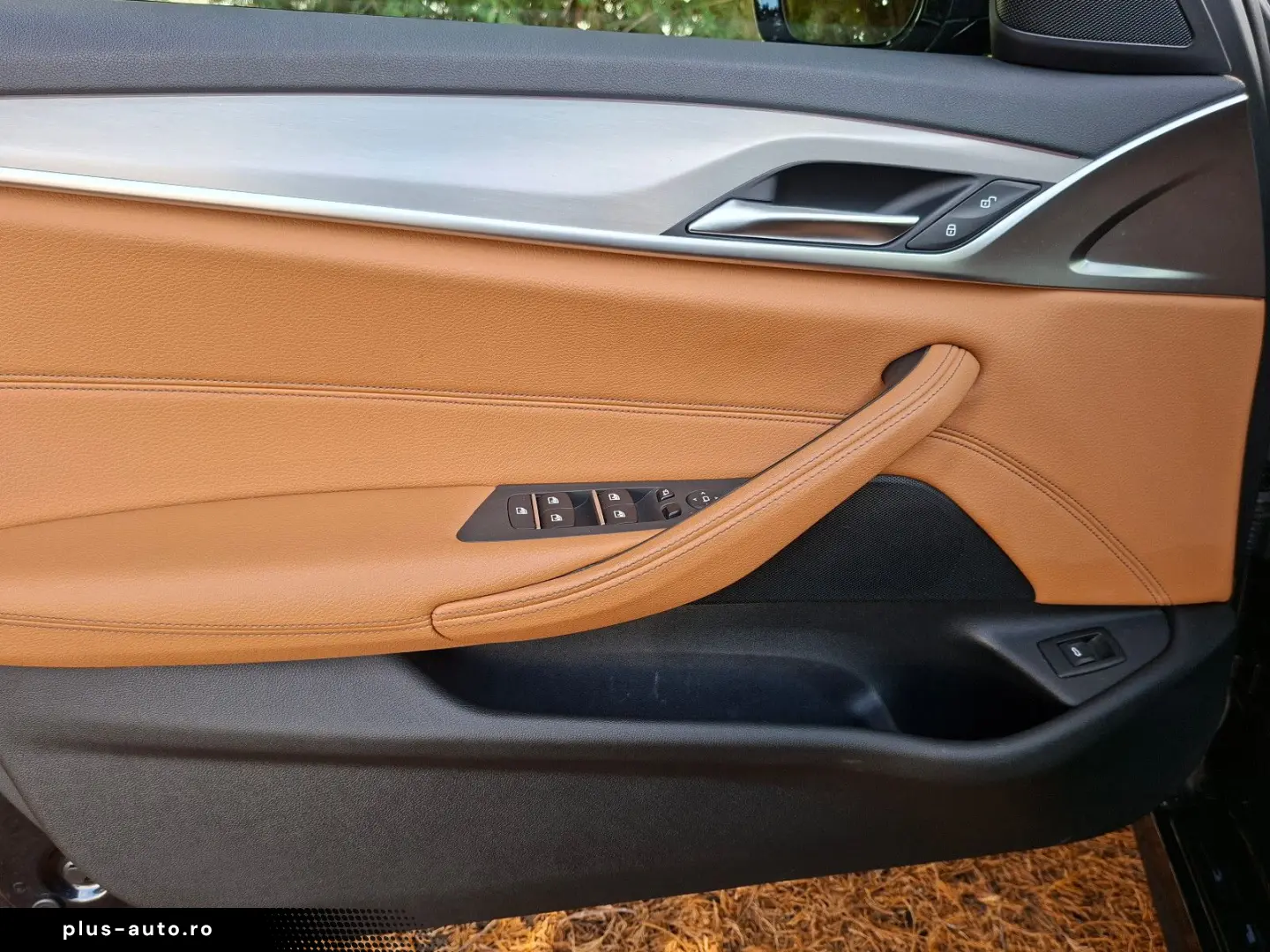 BMW 530d xDrive Touring M Sport HEAD-UP STD-HEIZ AHK