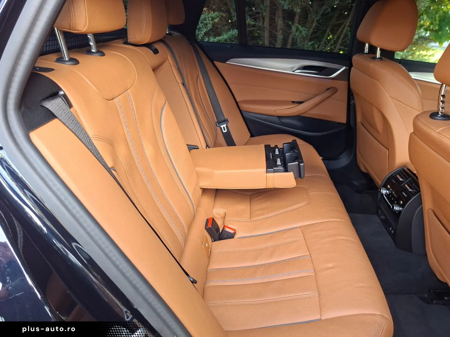 BMW 530d xDrive Touring M Sport HEAD-UP STD-HEIZ AHK
