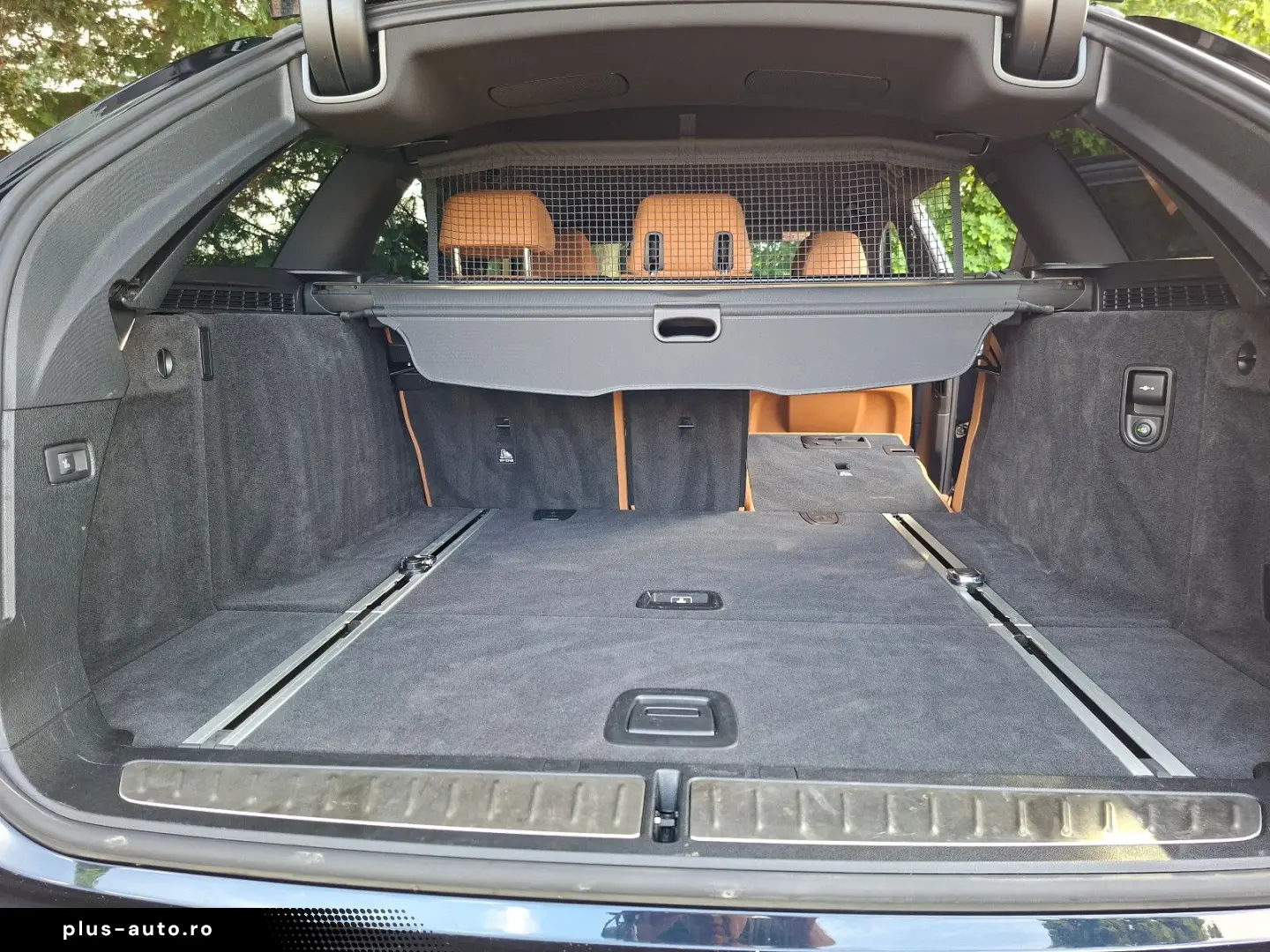 BMW 530d xDrive Touring M Sport HEAD-UP STD-HEIZ AHK