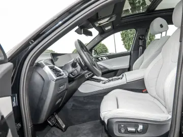 BMW X6 xDrive30d M Sport PANO RFK NAVI LED PDC V H