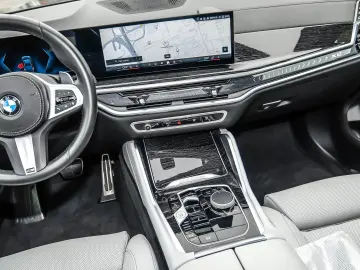 BMW X6 xDrive30d M Sport PANO RFK NAVI LED PDC V H