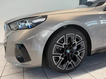 BMW 540 d xDrive M Sport H-Up 360  B&W