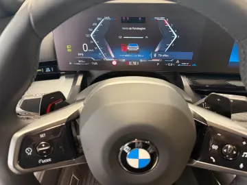 BMW 540 d xDrive M Sport H-Up 360  B&W