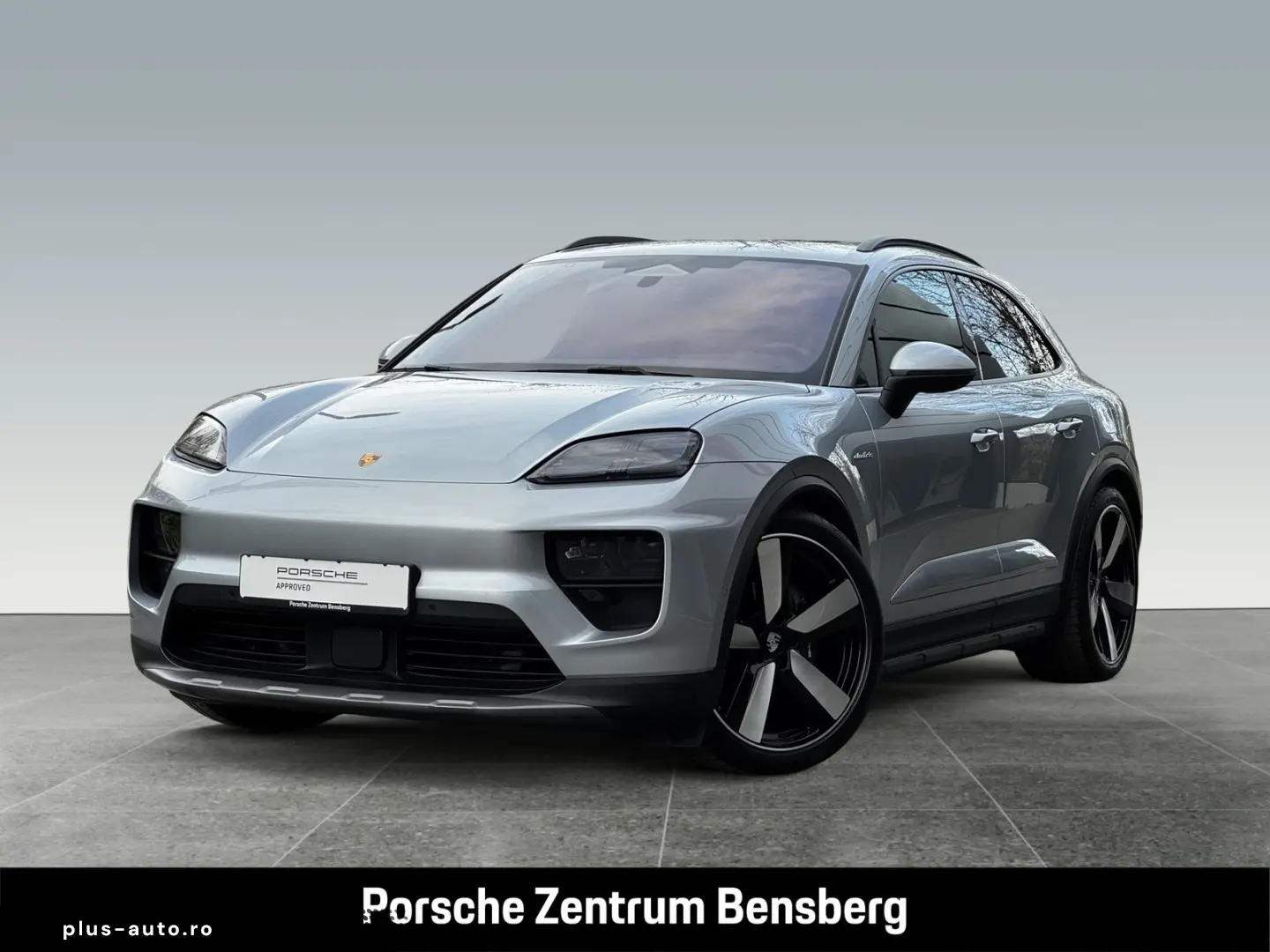 PORSCHE Macan 4 Electric