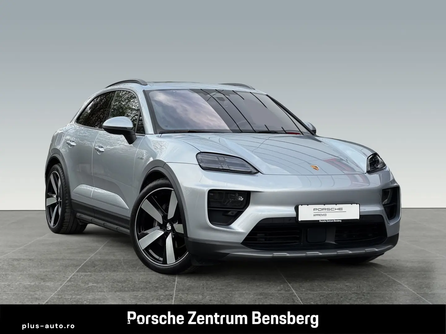 PORSCHE Macan 4 Electric