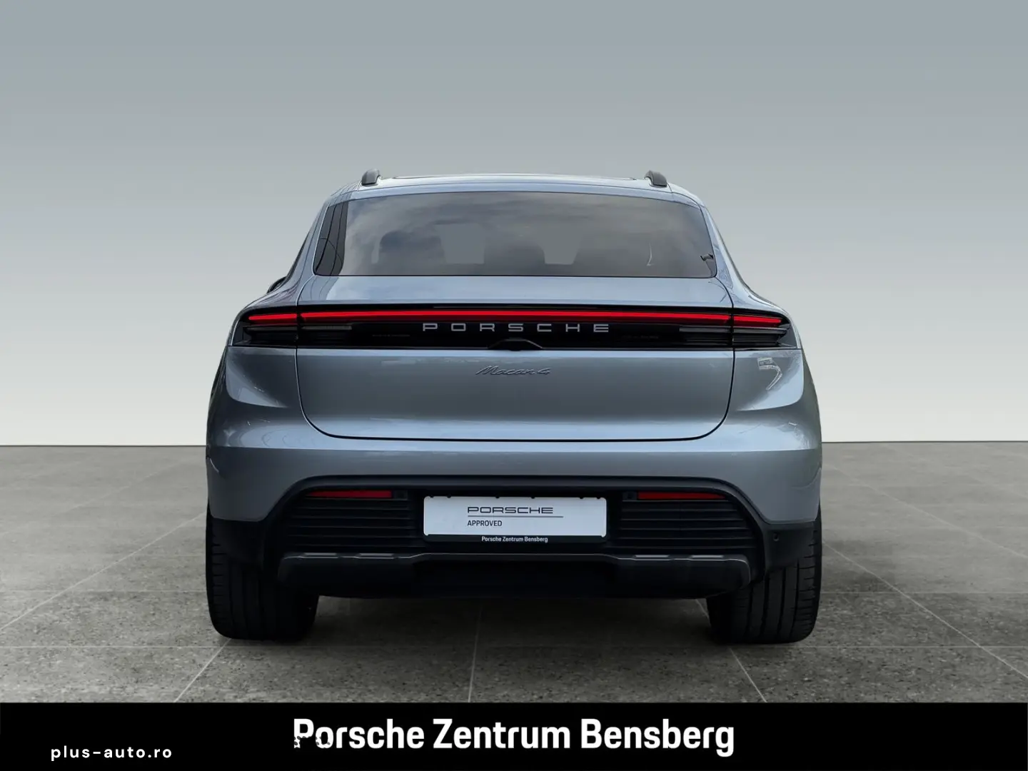 PORSCHE Macan 4 Electric
