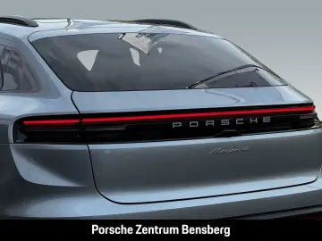 PORSCHE Macan 4 Electric