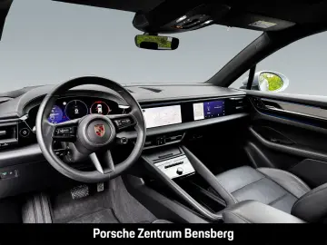 PORSCHE Macan 4 Electric
