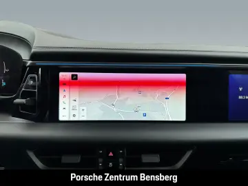 PORSCHE Macan 4 Electric