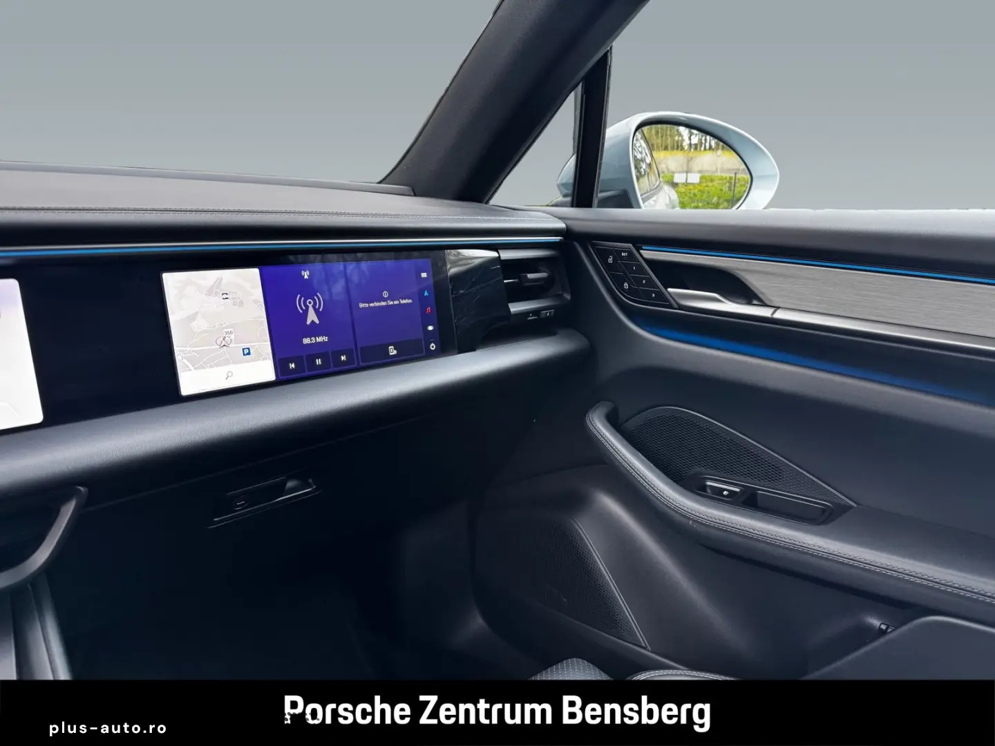 PORSCHE Macan 4 Electric