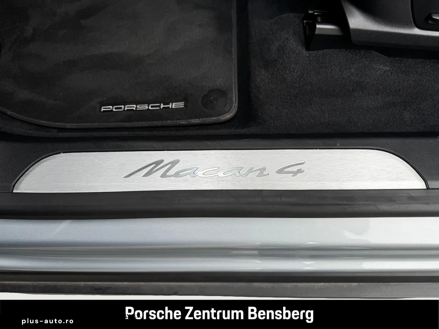 PORSCHE Macan 4 Electric